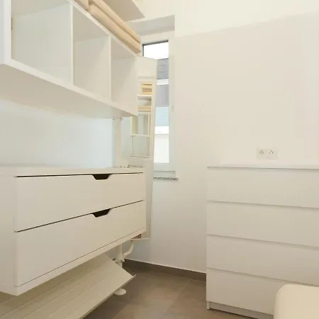 Apartment Modern Apartment in Ernzen with Balcony *